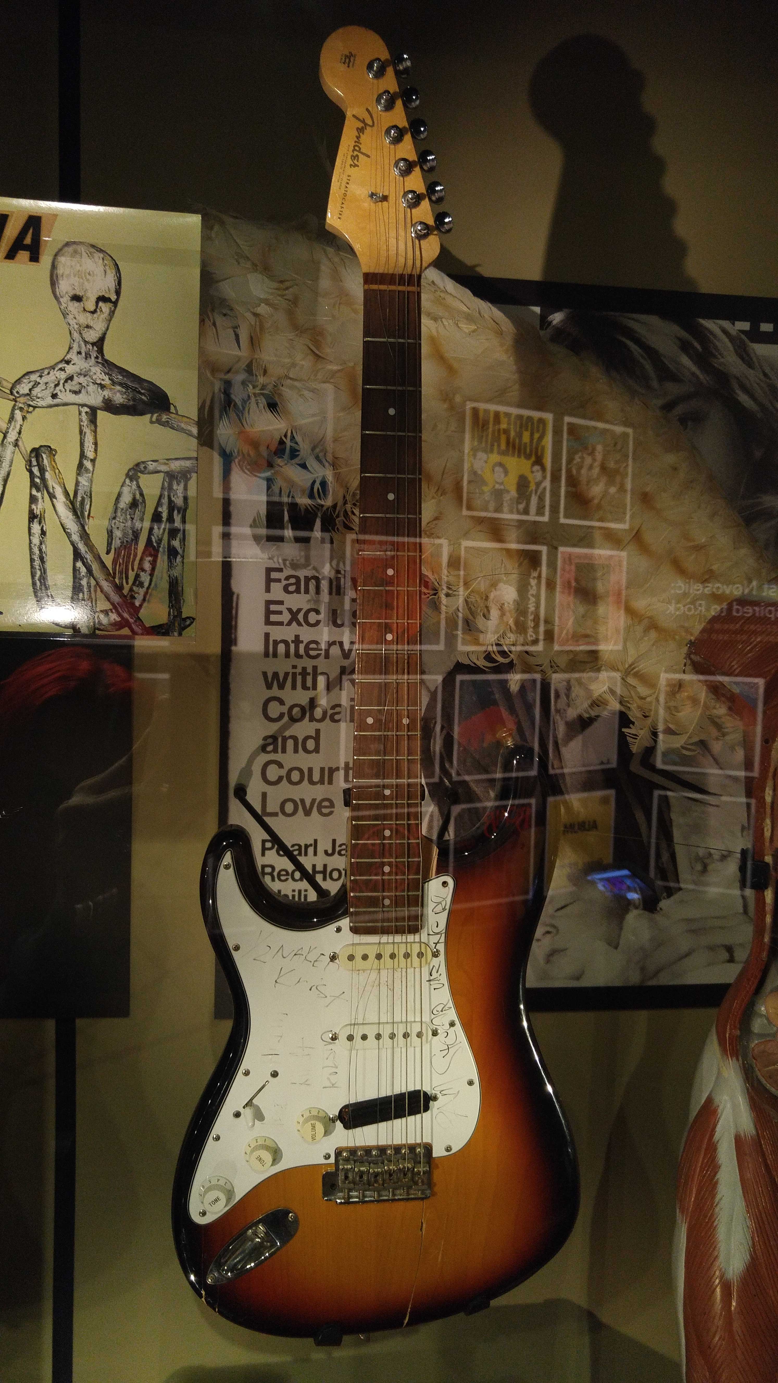 Kurt Cobain Fender Stratocaster MoPOP